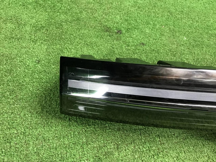 Фонарь крышки багажника Lixiang L9 (2022-н.в.)