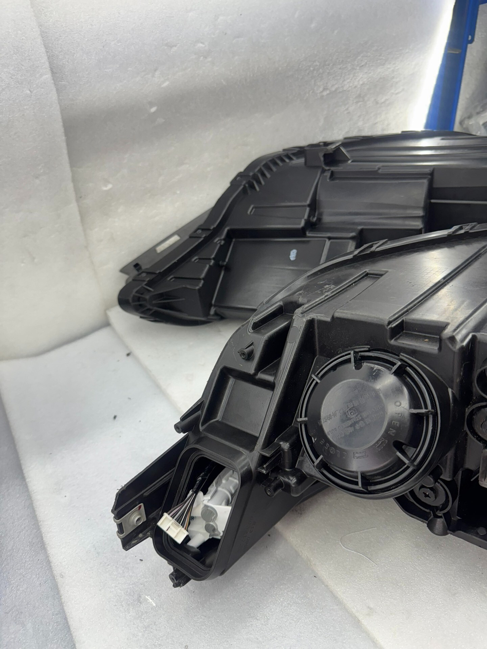 Фара LED передняя левая Hyundai Elantra 2023, оригинал,