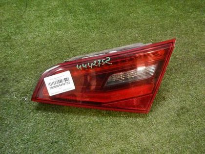 Фонарь правый внутренний Audi A3 3 8V (2012-2016) Sportback