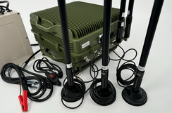 Подавитель БПЛА и FPV-дронов Герань-10 автомобильный 500Вт 10 каналов 400-5900 МГц с выносными магнитными антеннами