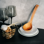 Деревянный половник, черпак (поварешка) из древесины бука.