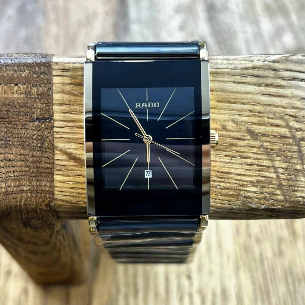 Часы Rado