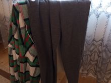 Qadın üçün beli rezinli, cibli, enli ayaqlı açıq boz şalvar 10121083