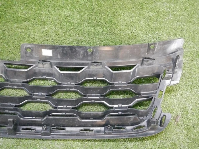 Решетка радиатора Range Rover Evoque 2 (2018-2024)