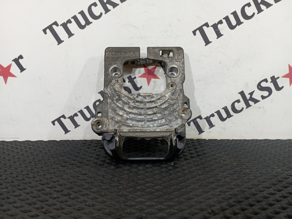 Кронштейн блока управления ретардером 2018г.