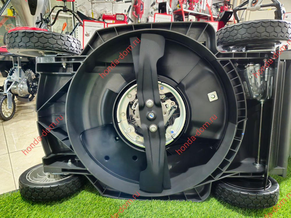 Газонокосилка Honda HRX 537 C6 HYE (RR)