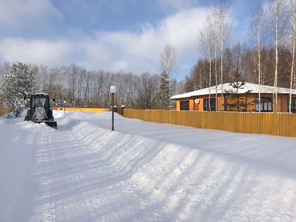 Уборка снега в «Романовском Парке»