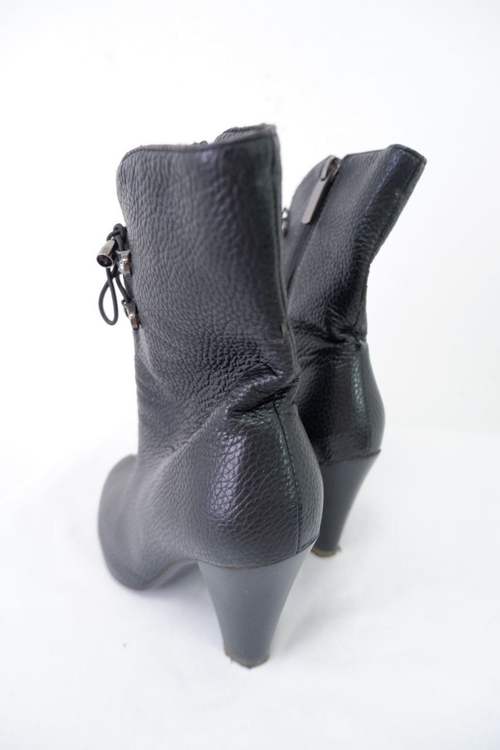 Полусапоги демисезонные на каблуке 36 размер