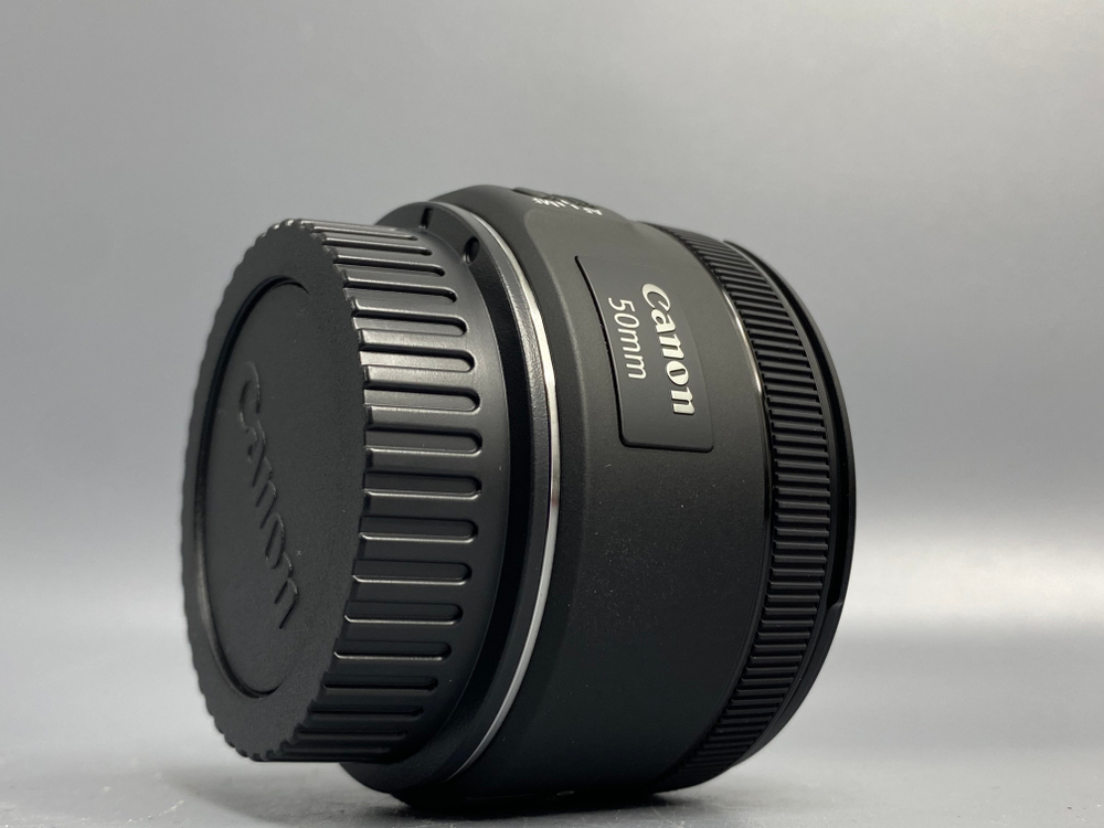 Canon RF 50mm 1.8 STM
