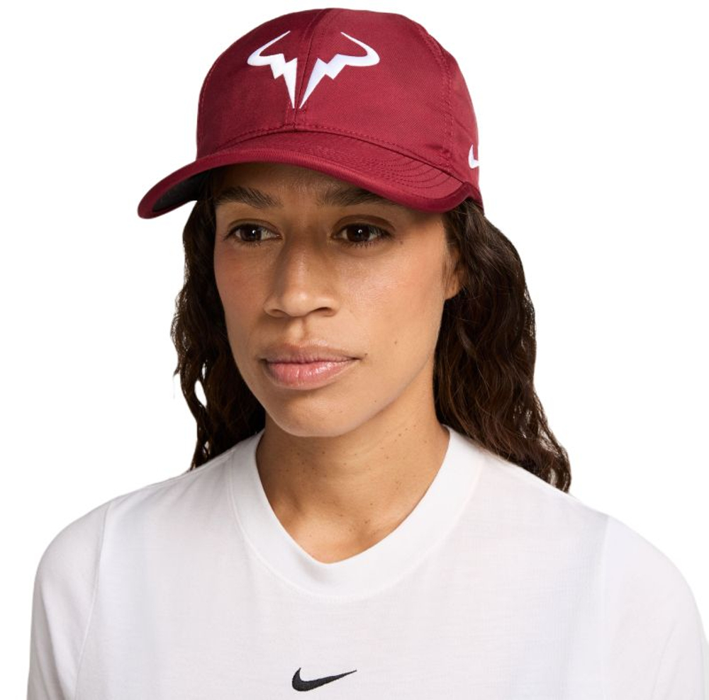 Теннисная кепка Nike Rafa Dri-Fit Club