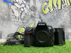 Nikon D700 75.000 кадров