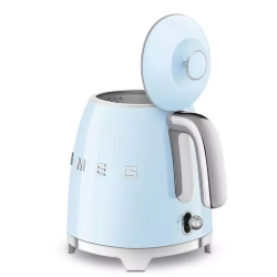 Чайник Smeg KLF05PBEU, пастельный голубой