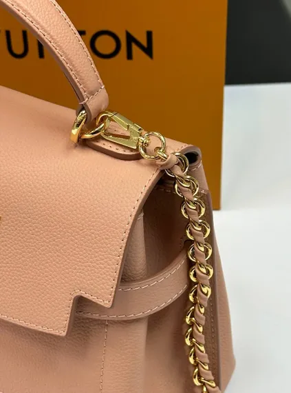 Сумка Louis Vuitton Lockme Ever Mini розовый