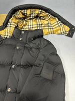 Пуховик Burberry