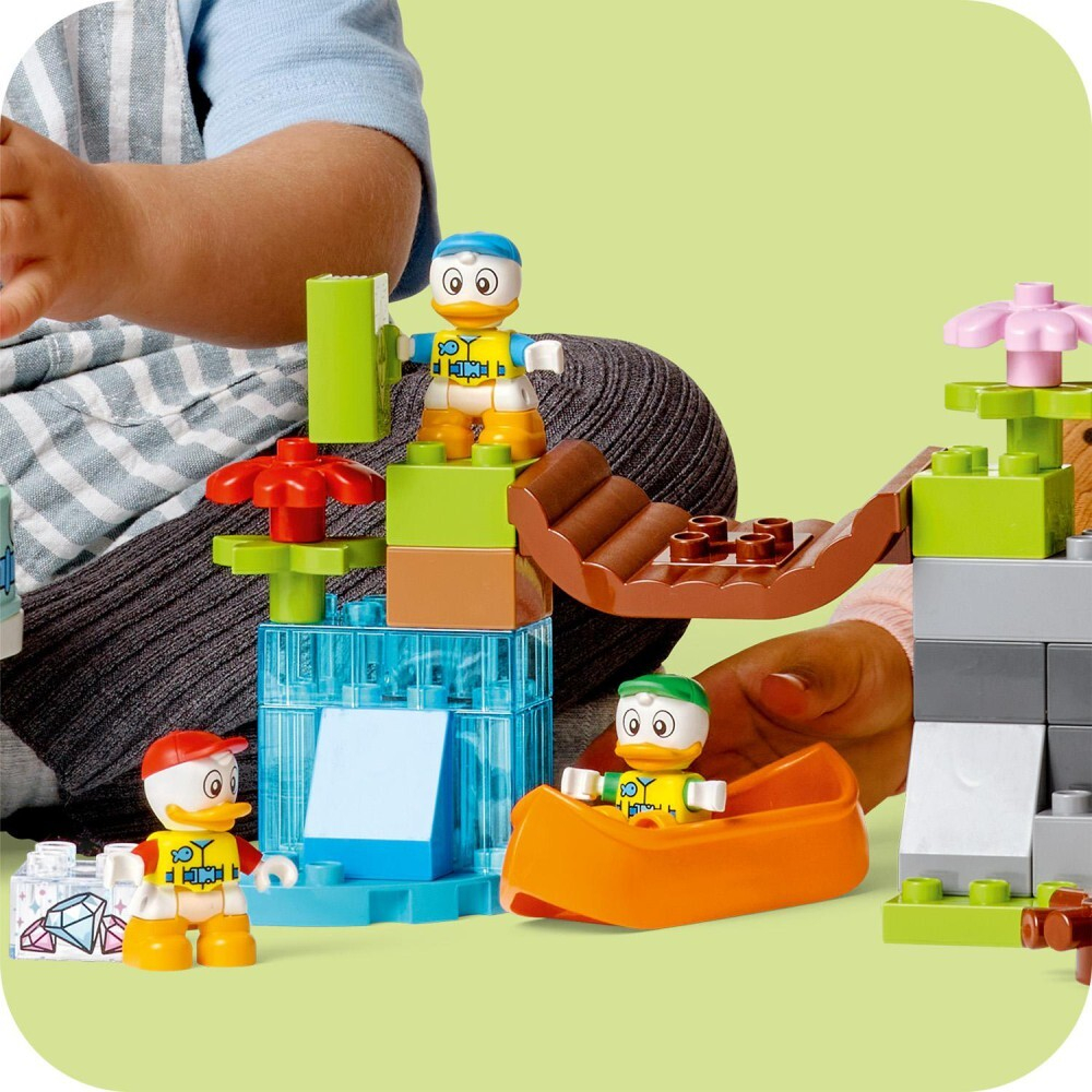LEGO DUPLO — Приключения в кемпинге (10997)