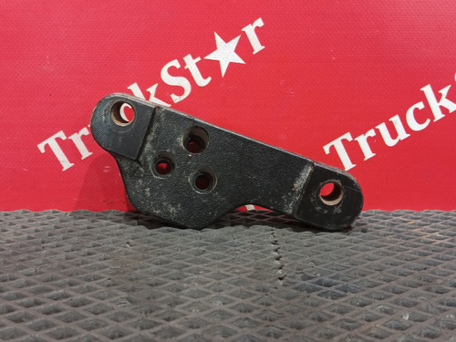 Кронштейн подушки двигателя правый