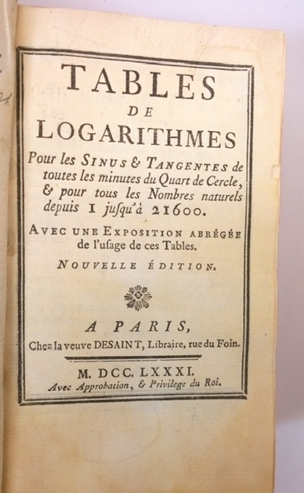 "Tables de logarithmes (Таблицы логарифмов)"  M.DCC.LXXXI (1781 г.)   Антикварная книга