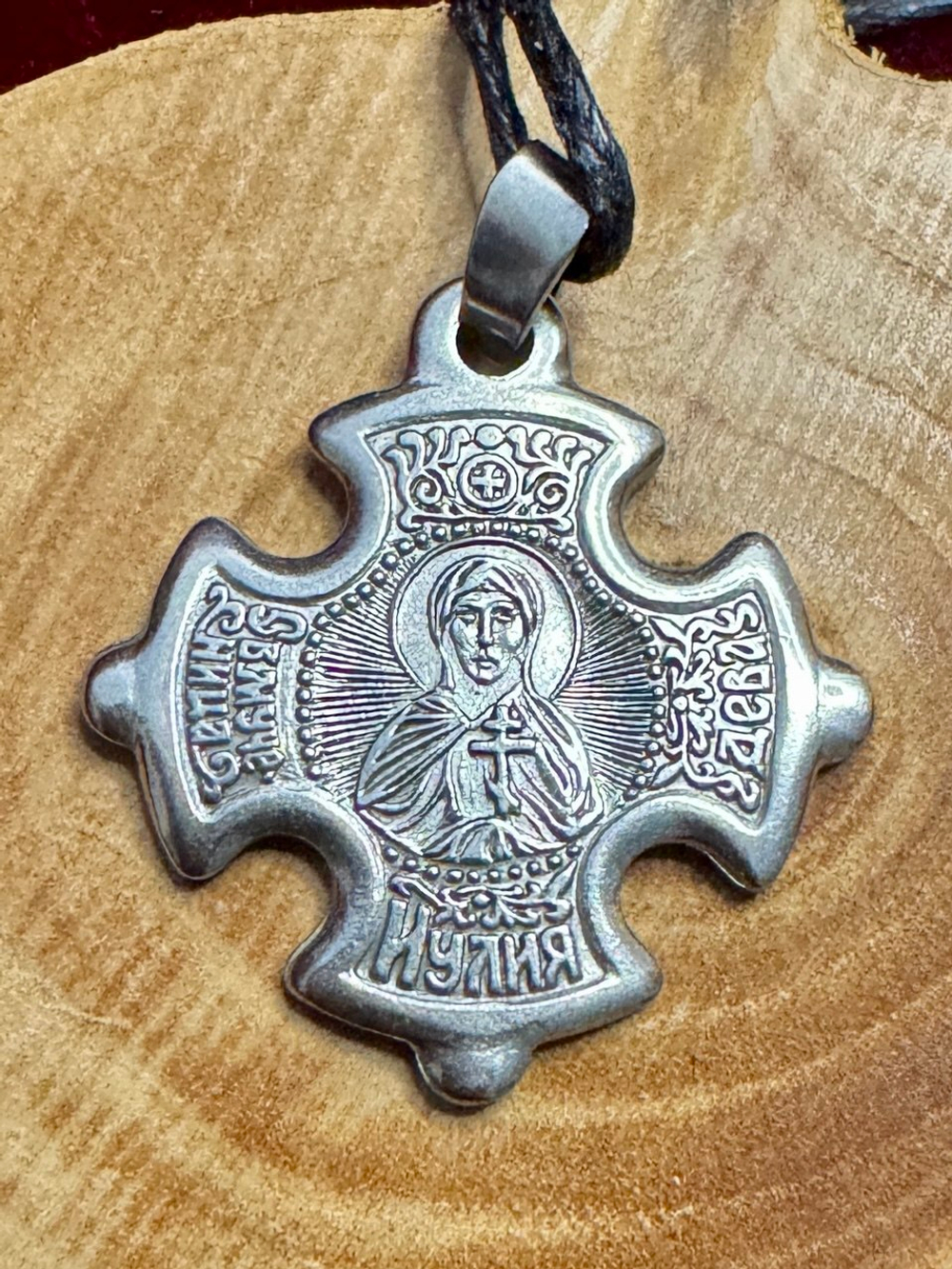 Святая Юлия (Иулия) Нательная икона в форме креста с серебрением