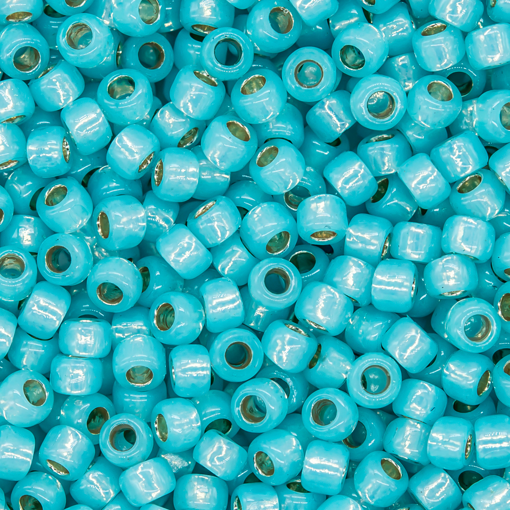 Японский бисер TOHO Round 8/0 (№PF2117), с внутренним серебрением, полупрозрачный глянцевый