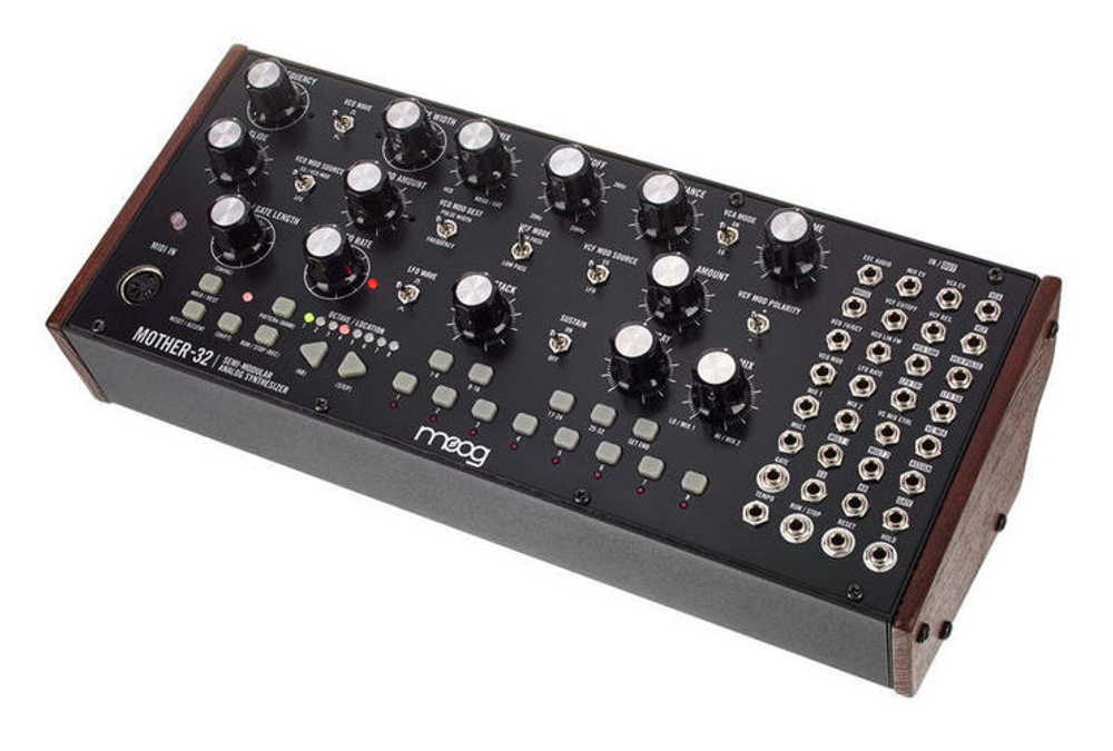 Moog Mother-32