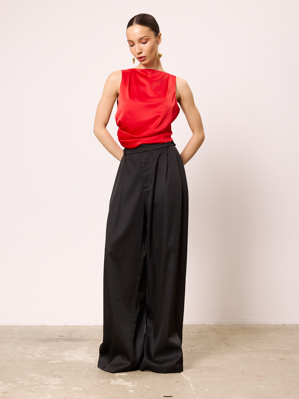 Топ блуза вечерний атласный с открытой спиной