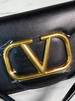 Сумка Valentino