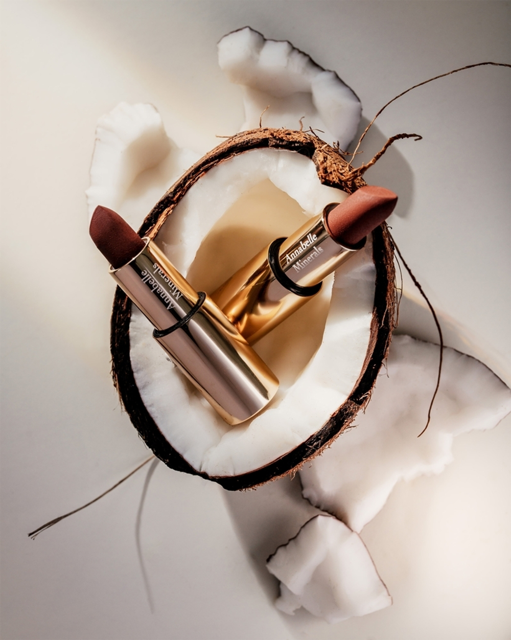 Annabelle Minerals Sheer Lipstick Refill - Увлажняющая помада для губ, 3,5 g