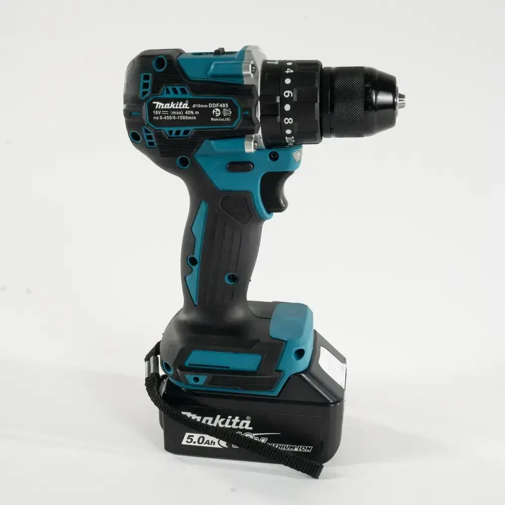 Makita Дрель-шуруповерт, 18 В, 40 Нм, 2 АКБ