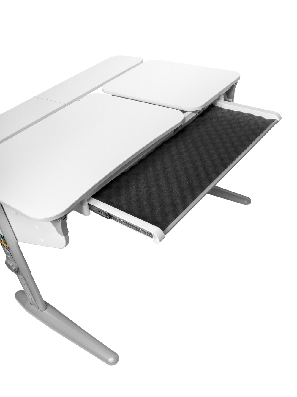 Растущая парта Дэми СУТ 45 с лотком и тумбой ТСН.07 с полками СУТ.45.350 (1200×820 мм)