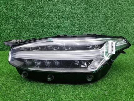 Битая Фара левая Volvo XC90 2 (14-19) Full LED