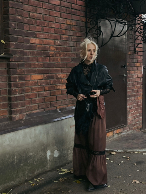 Юбка с кружевом