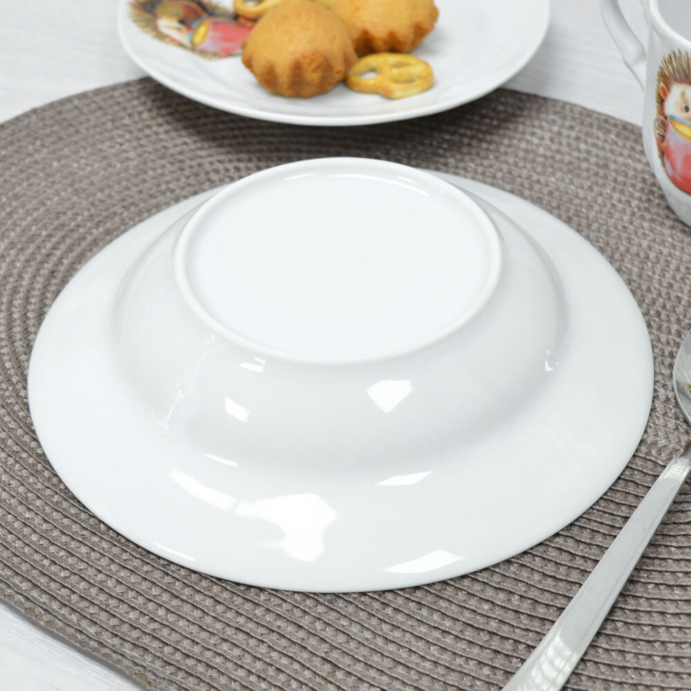 Тарелка 200мм глубокая форма Идиллия Кроха Ежонок