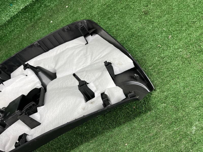 Обшивка крышки багажника Audi E-tron (2018-2023)