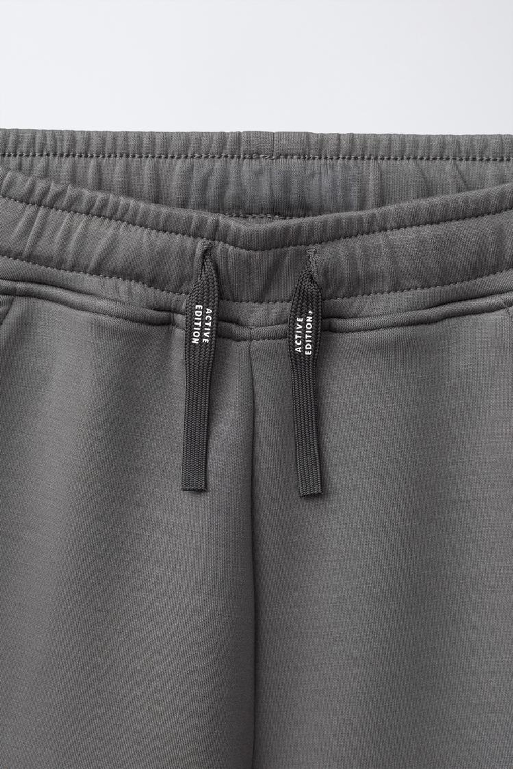 ZARA СПОРТИВНЫЕ ШОРТЫ ИЗ МОДАЛА, АНТРАЦИТОВО-СЕРЫЙ