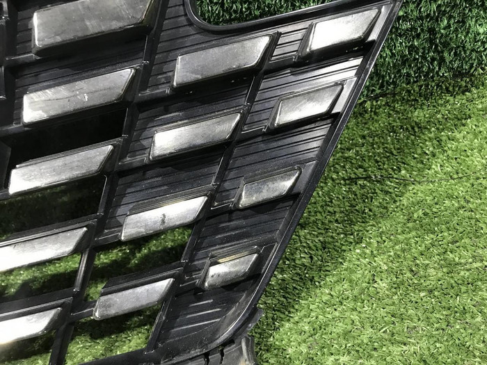 Решетка радиатора Kia Carnival 4 (2020-2023)