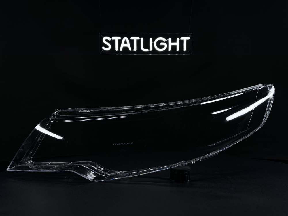 Левое стекло фары KIA Cerato 2 2008-2013