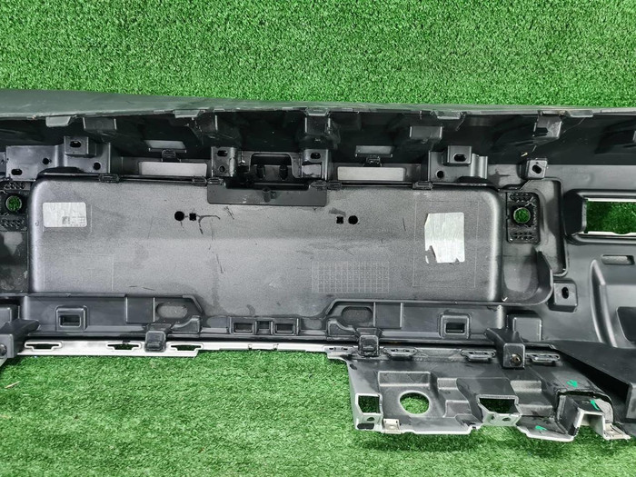 Бампер задний Land-Rover Defender 2 L663 (2019-н.в.)