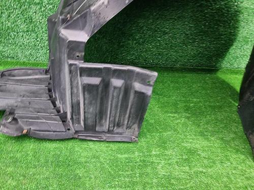 Подкрылок передний правый Suzuki Vitara 2 (14-24)