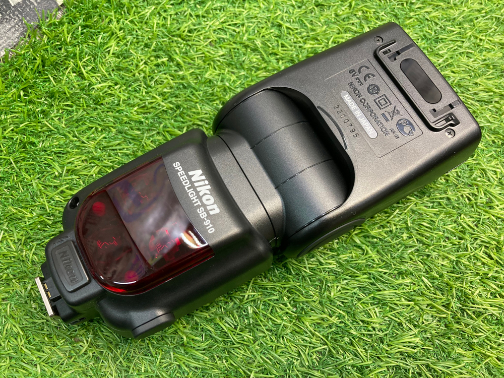 Nikon Speedlight SB-910