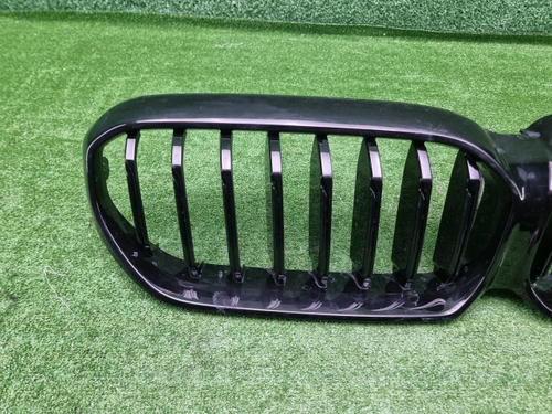 Решетка радиатора BMW 5er G30 (2020-2023)