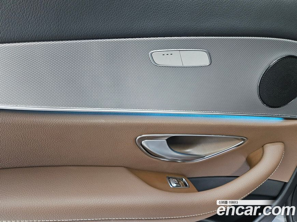 Mercedes-Benz E-Class W213 E300 Avangarde (08.2019)