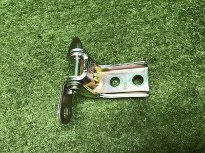 Петля двери передняя правая Haval F7 (2018-2024)