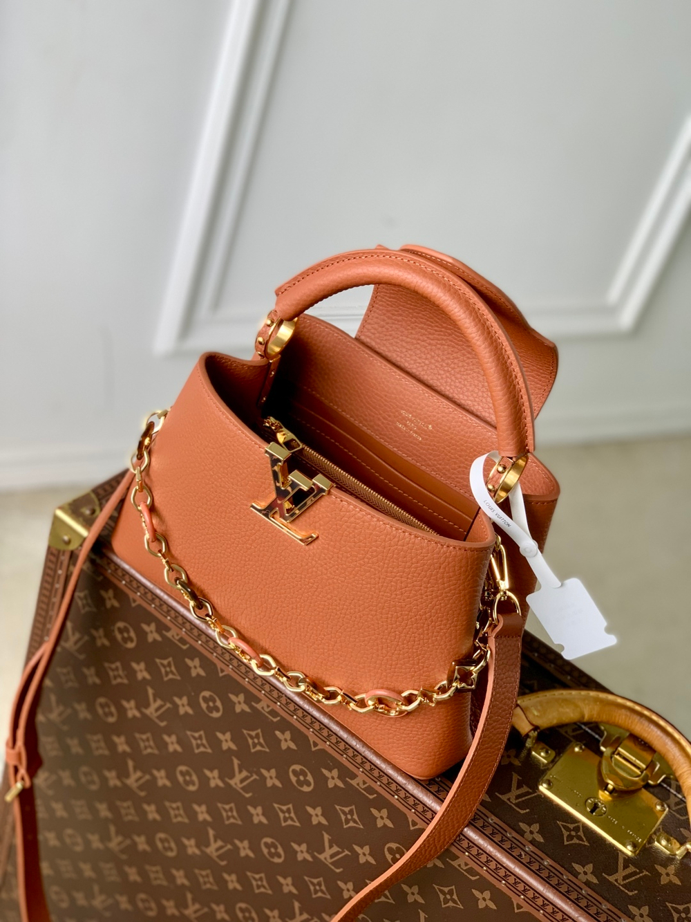 Louis Vuitton Capucines BB