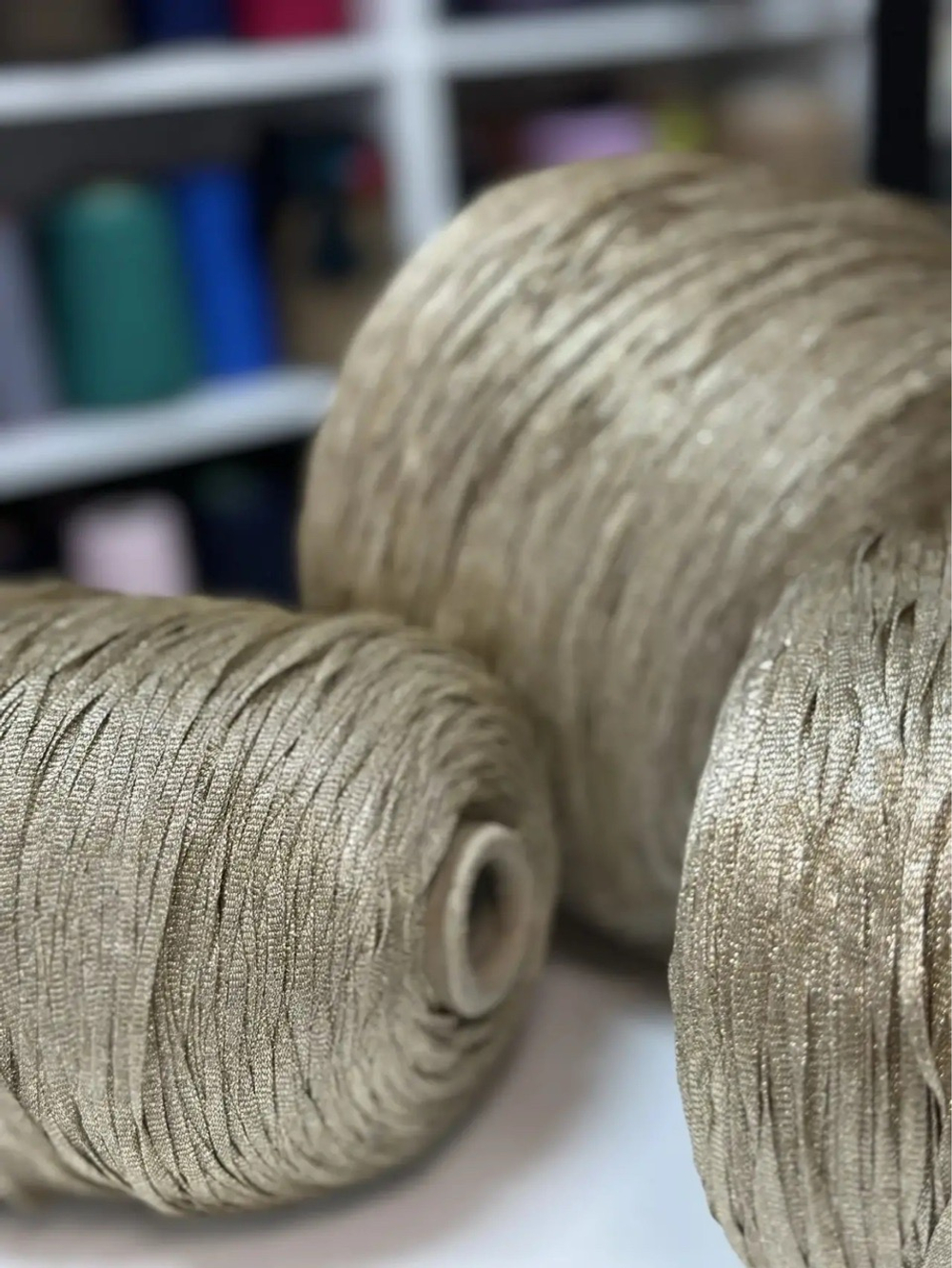 PIPER - LANIFICIO dell' OLIVO; 68% вискоза, 32% люрекс; 125м/100гр; col. 975, цвет: золотой; S709