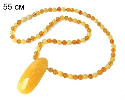 Колье с кулоном из природного янтаря