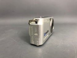 Sony Cyber-shot DSC-P200