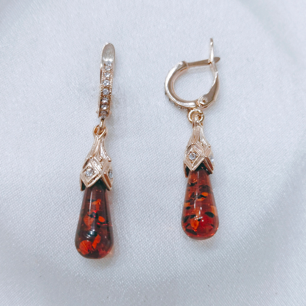 "Сальвадори"  серьги в золотом покрытии из коллекции "Баронесса" от Jenavi  с английским замком