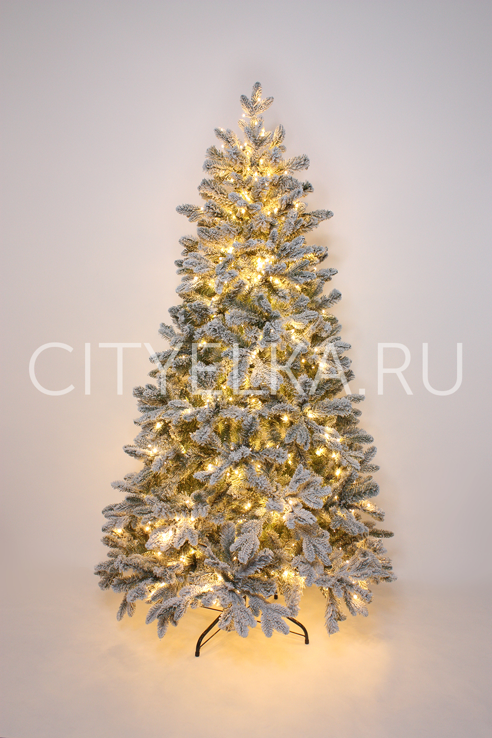 Ель искусственная заснеженная световая "Ветлан"