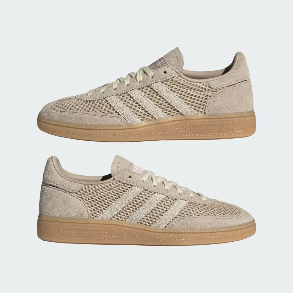 СПЕЦИАЛЬНАЯ СЕРИЯ ДЛЯ ГАНДБОЛА: КРОССОВКИ С РИСУНКОМ «ЖИРАФ» - ADIDAS