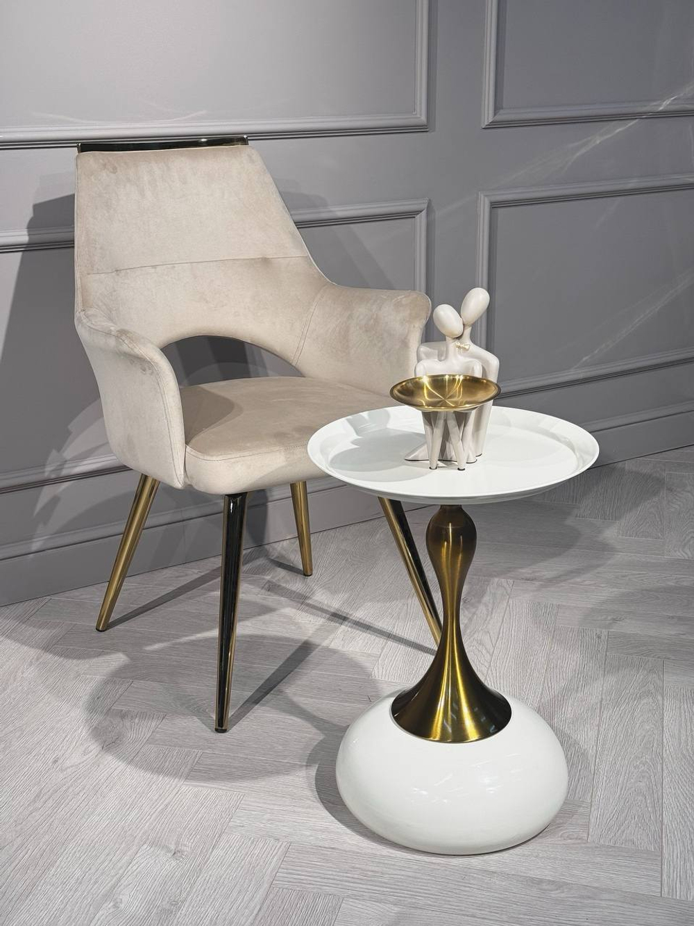 Стол журнальный Ist Casa Монро, 39x54 см, белый, золото